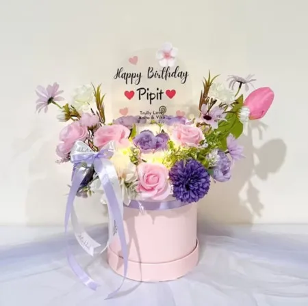 Bloom Box Akrilik Ucapan Ulang Tahun Periuk